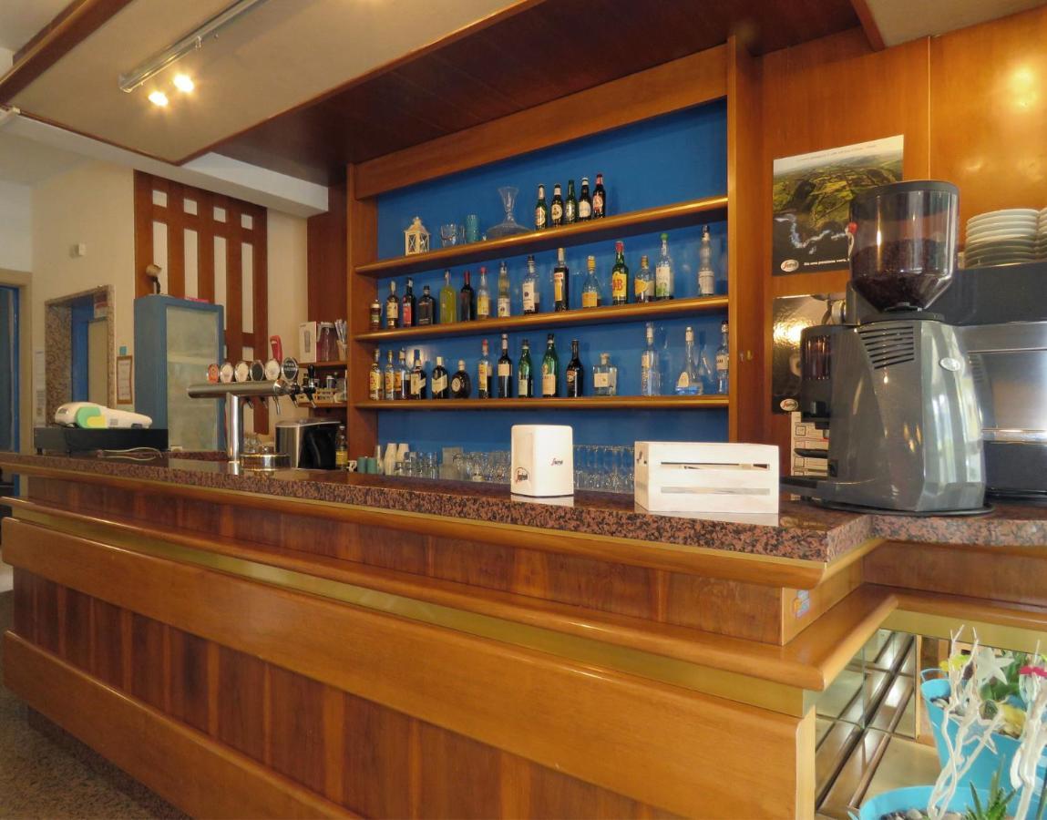 Hotel Saturno Lido di Jesolo Ngoại thất bức ảnh