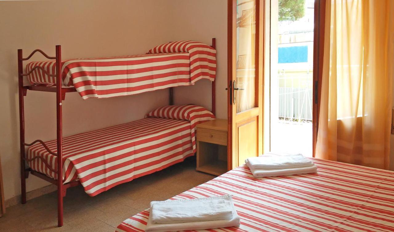 Hotel Saturno Lido di Jesolo Ngoại thất bức ảnh