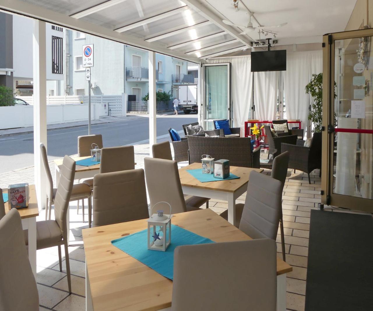 Hotel Saturno Lido di Jesolo Ngoại thất bức ảnh