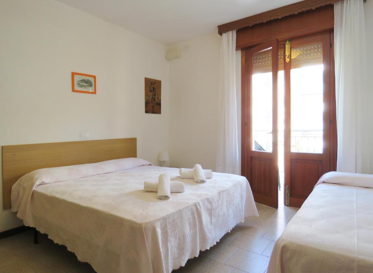 Hotel Saturno Lido di Jesolo Ngoại thất bức ảnh